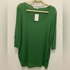 NWT Femme Ladies Green Blouse Size XL  Scoop Neck, Gathered sides.